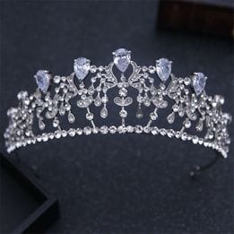 Корона с фианитами и кристаллами Swarovski арт.AR0284