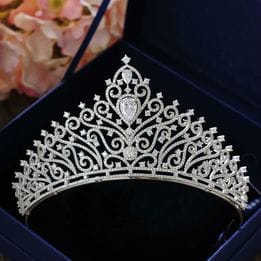 Корона с фианитами и кристаллами Swarovski арт.AR0417